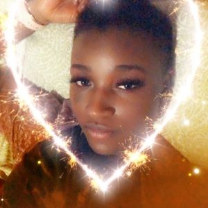 Meet your Posher, Marissa